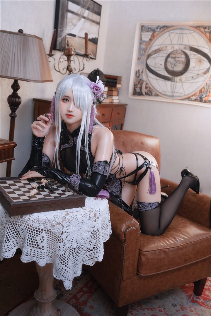 Coser@三度_69 VOL.081 紫色旗袍[37P-3V-320.1M]推荐预览图